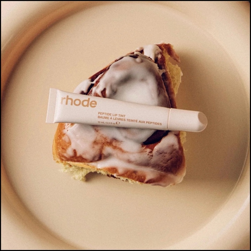 🆕 NIB Rhode Cinnamon Roll Peptide Lip Tint - Picture 3 of 10